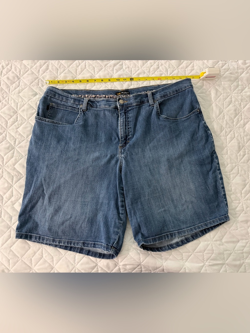 2X Relaxed Lee Blue Denim Jeans Shorts 22W